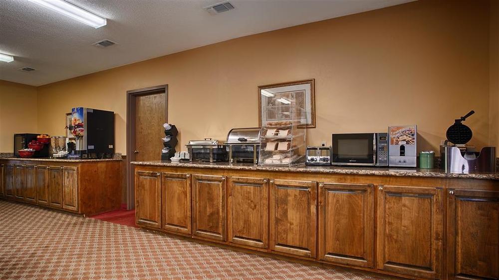 Americas Best Value Inn Wiggins Restaurant photo