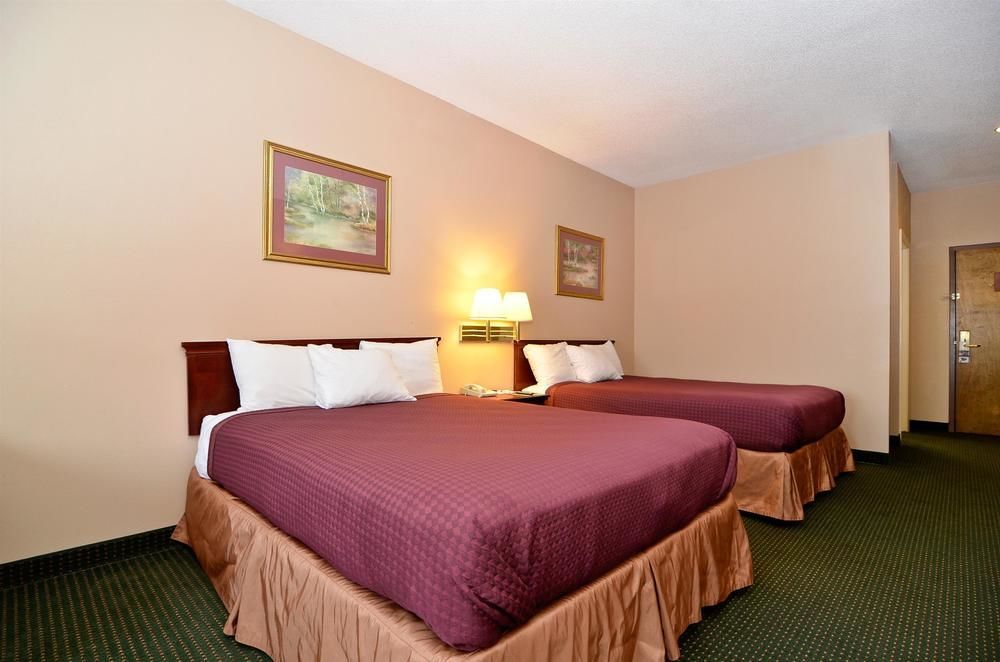 Americas Best Value Inn Wiggins Exterior photo